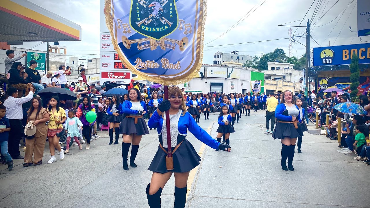 DESFILE DE CARROZAS 2024: Águilas Latín Band / Fiestas Julias / Huehuetenango, Guatemala