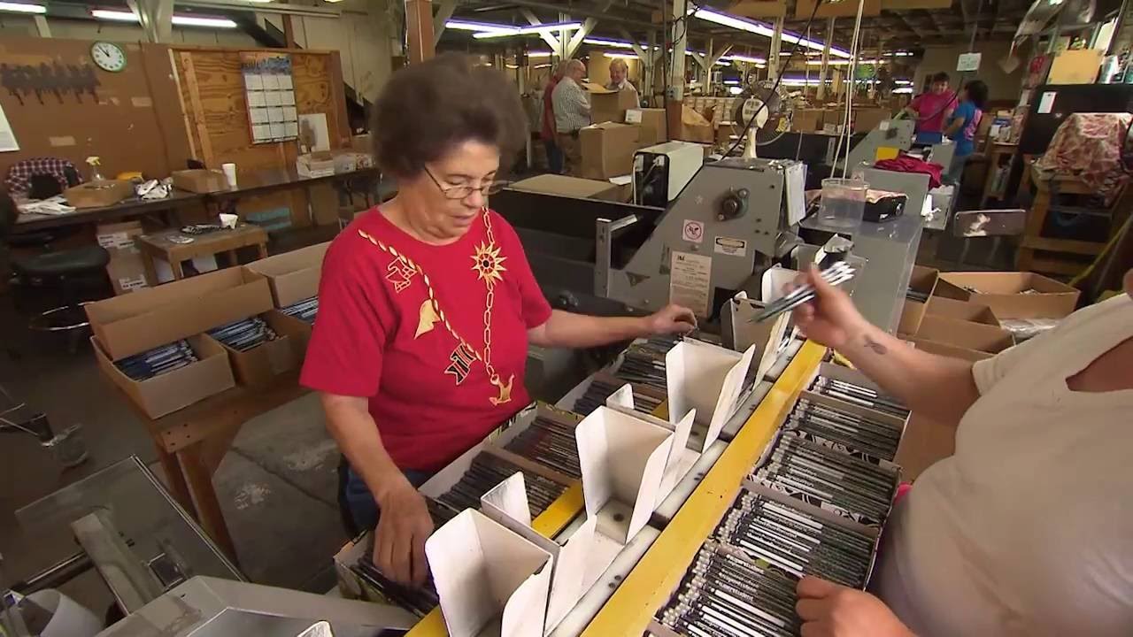 Musgrave Pencils | Tennessee Crossroads | Episode 2953.2