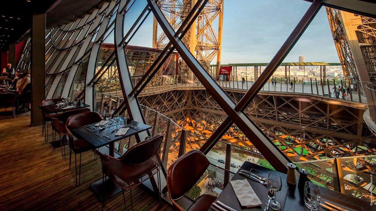 Gourmet Dinner in the Eiffel Tower