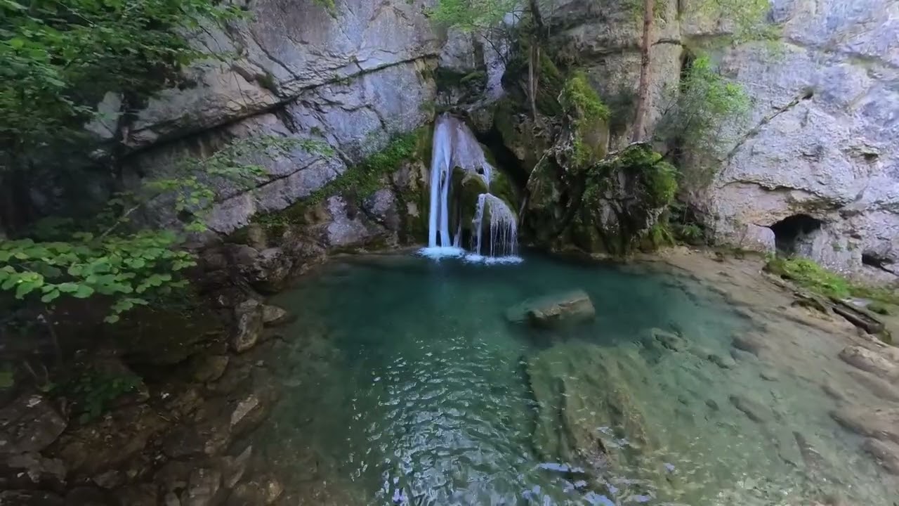 Isaba (Navarra - Valle de Los Secretos) - Ruta  Cascada de Belabarce
