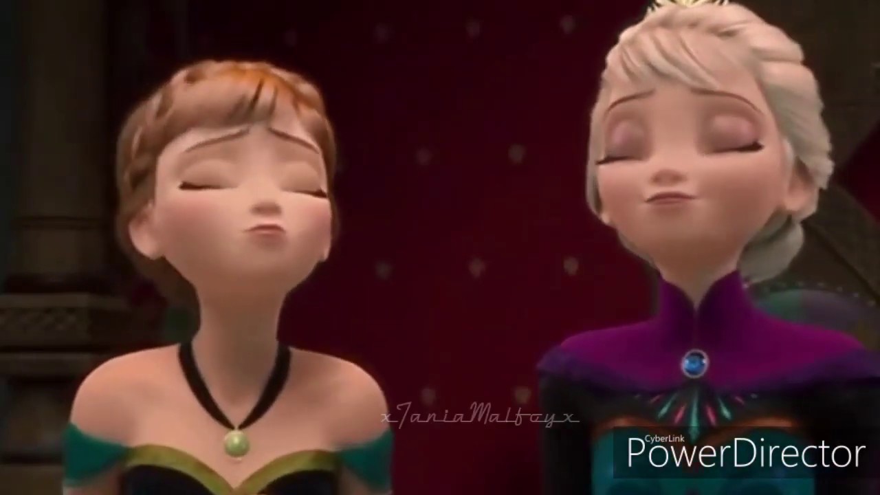Elsa & Anna| They Looking At Me