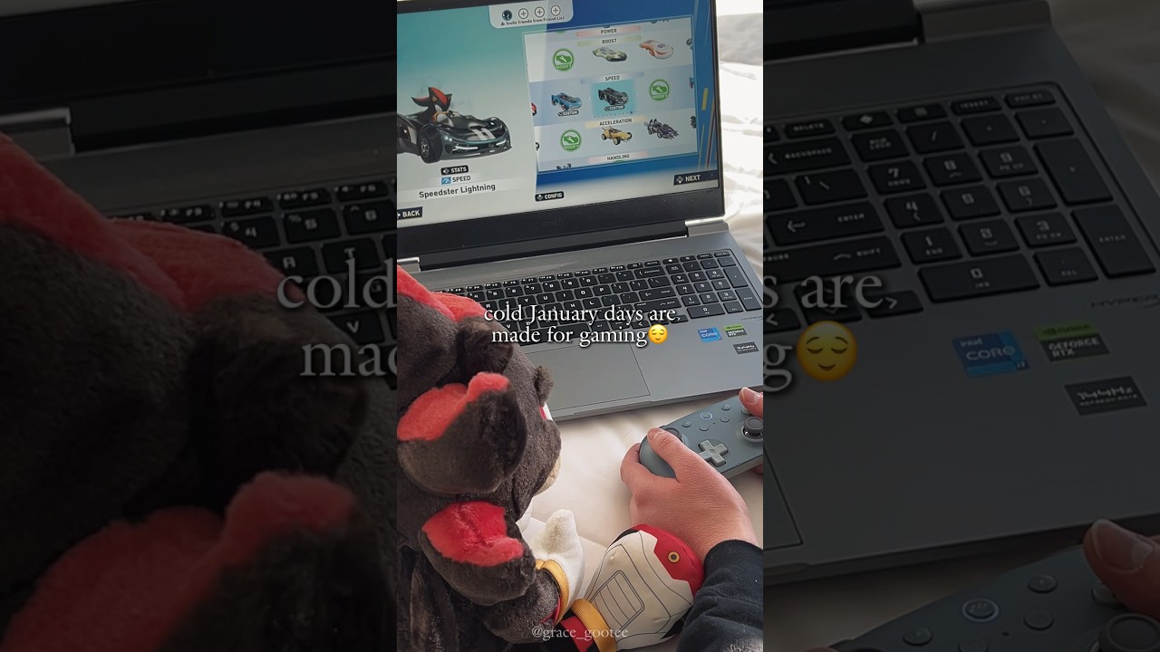 Холодные январские дни созданы для игр😌