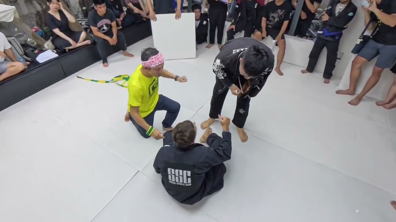 Gisdio JiuJitsu - Binh Nguyen Match