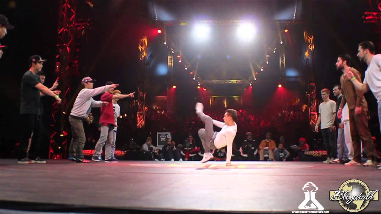 Jinjo vs Mafia 13/Bmt // .BBoy World // BREAKING 8on8 QUARTER-FINAL | CHELLES BATTLE PRO 2013