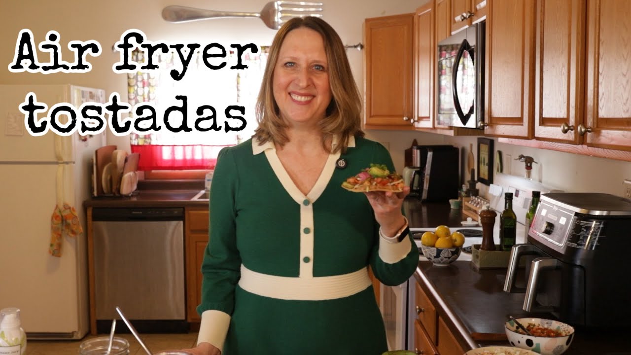 Crispy air fryer tostadas (Quick & easy vegan recipe)