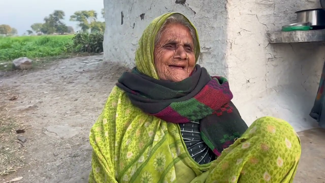 आज बाऊ से मिले देखो क्या बोल रही ही 