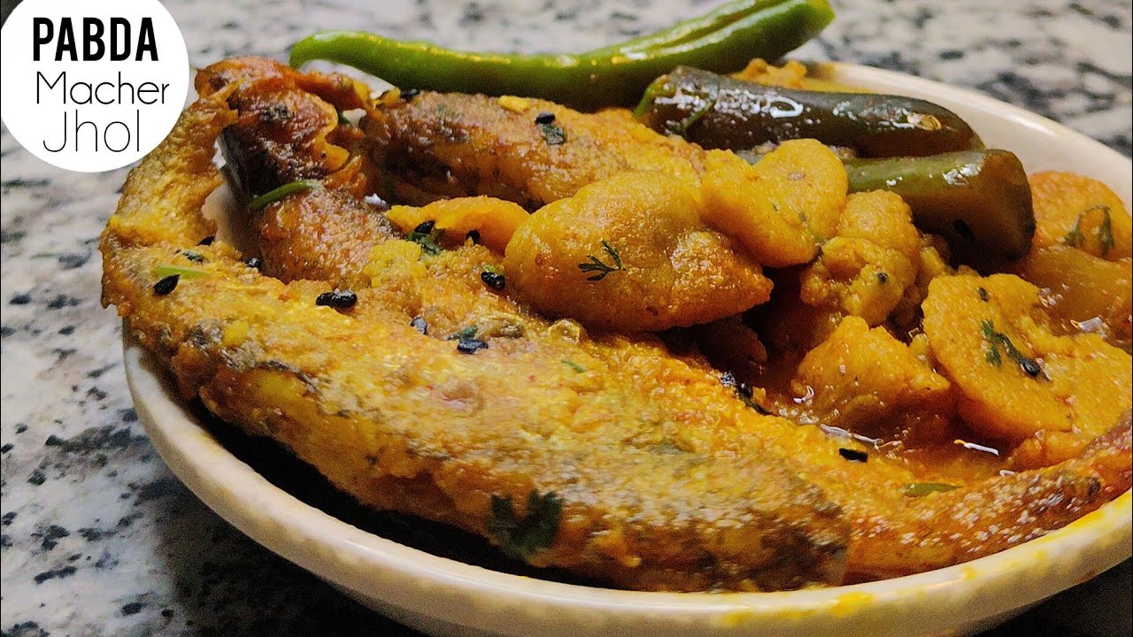 Bengali Pabda Fish Curry with Aloo Begun & Urad Dal Bori | Fish Curry Recipe, Traditional Fish Curry