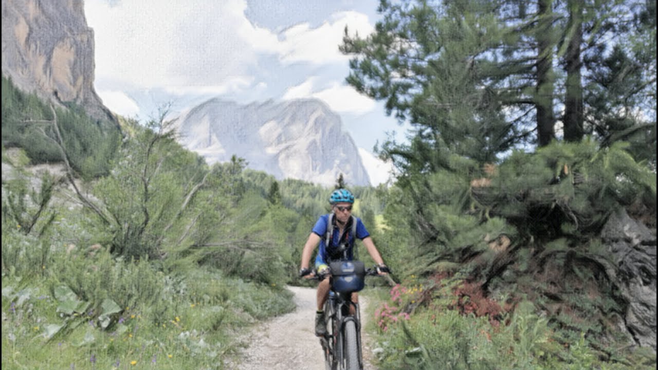 DOLOMITI MAGICHE - in e-bike intorno al Sella