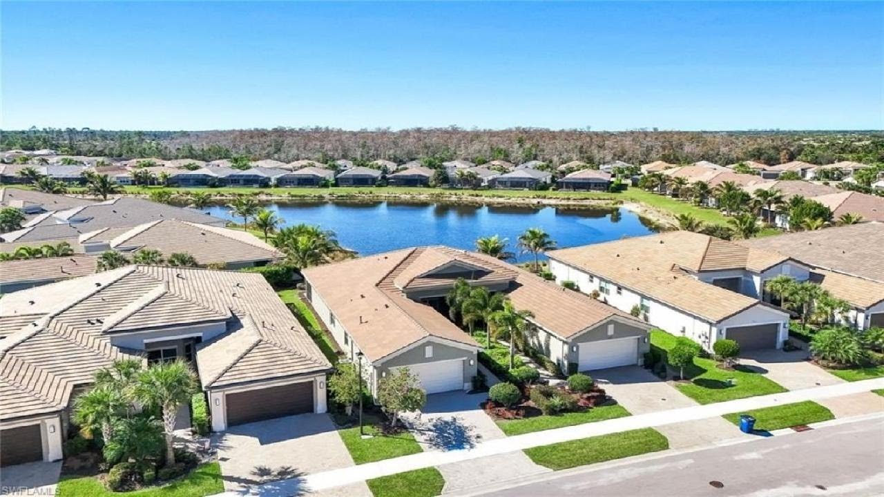 Bonita Springs Florida Homes and Real Estate for Sale by Steven Chase | VALENCIA BONITA