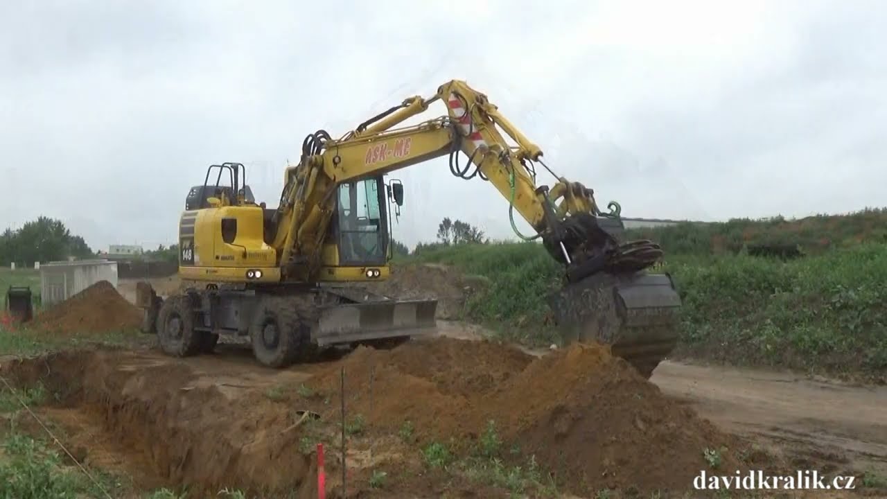 Excavator / Bagger / Bagr - Komatsu PW148