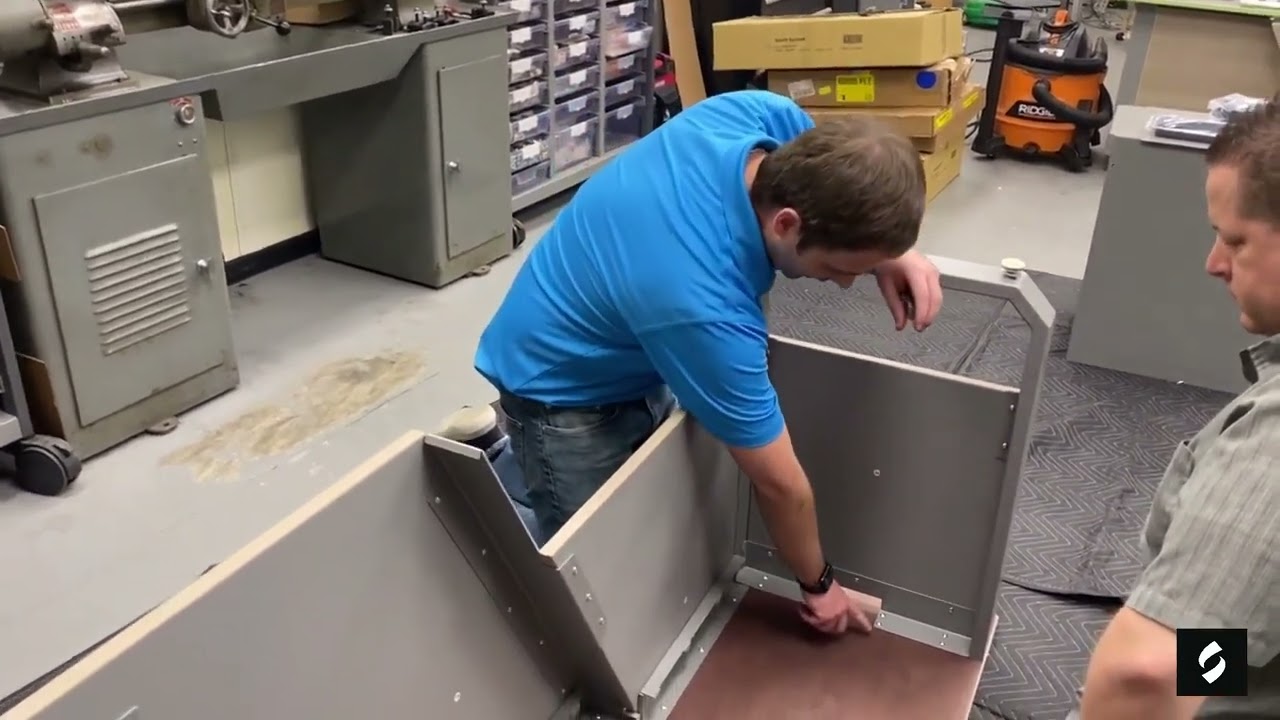Motum Teachers Desk, Fixed Height Assembly Instructions