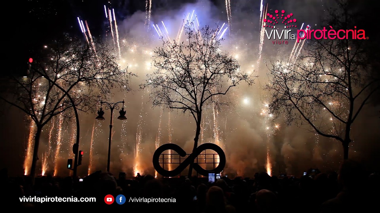 Fallas Valencia 2026, Pólvora a la Vespra, Castillo Fuegos Artificiales, Falla Corona, Vulcano