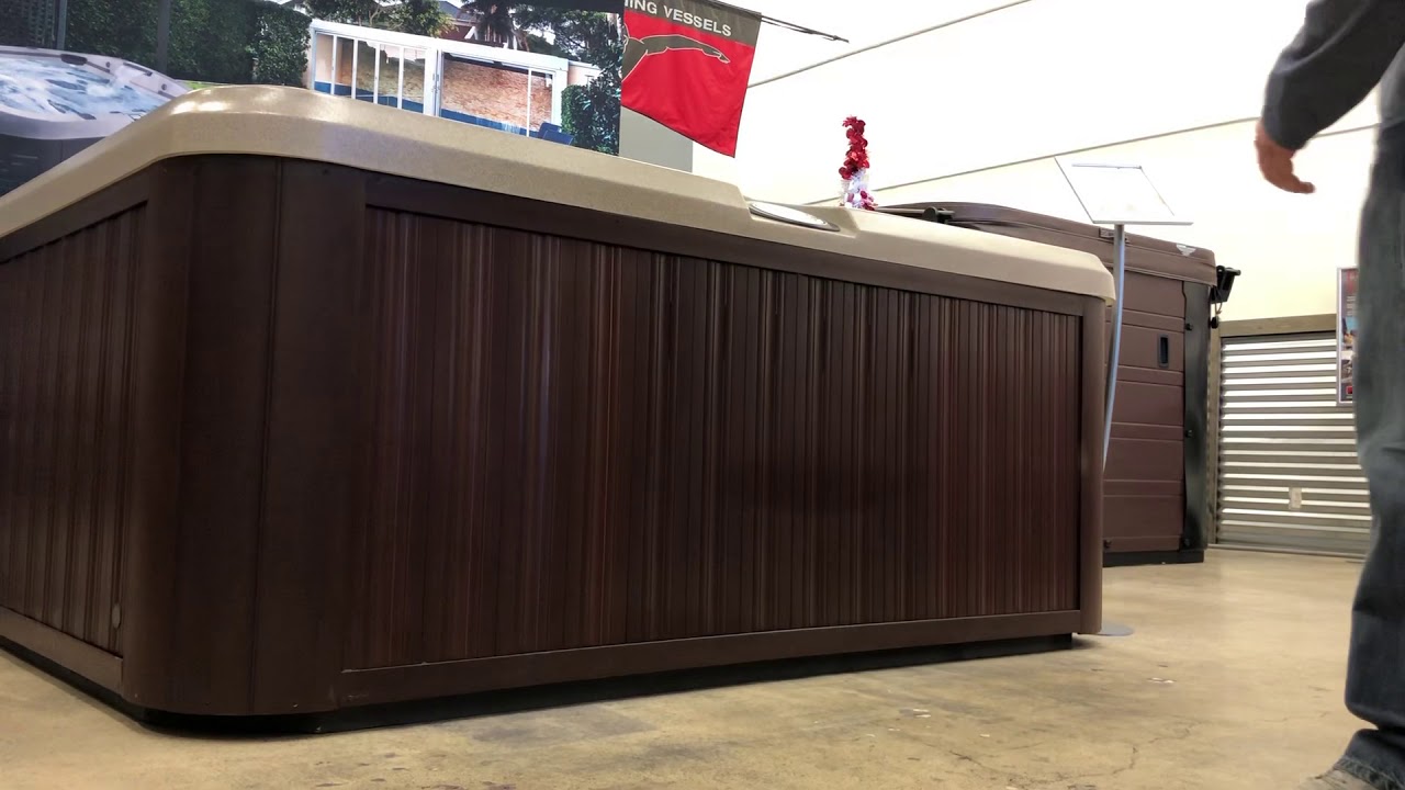 Removing a J200’s Collection front panel