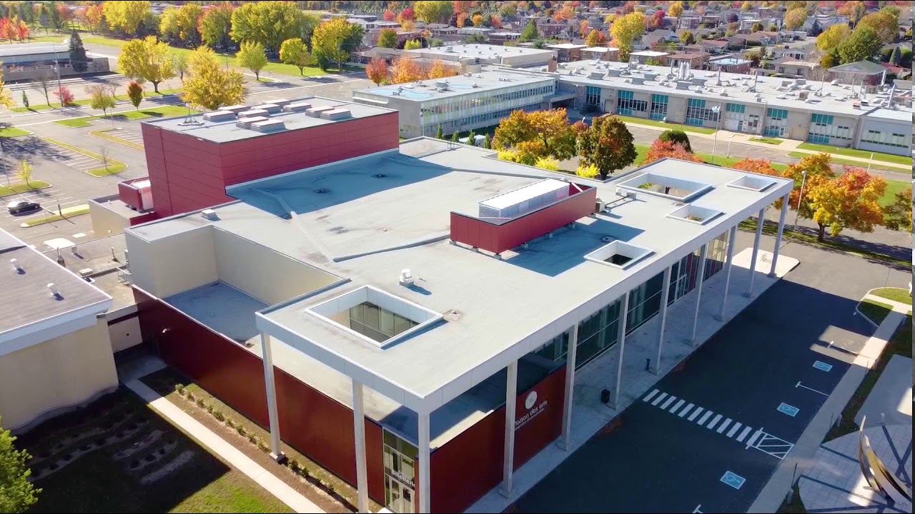 Drummondville - Une drone d'aventure automnal