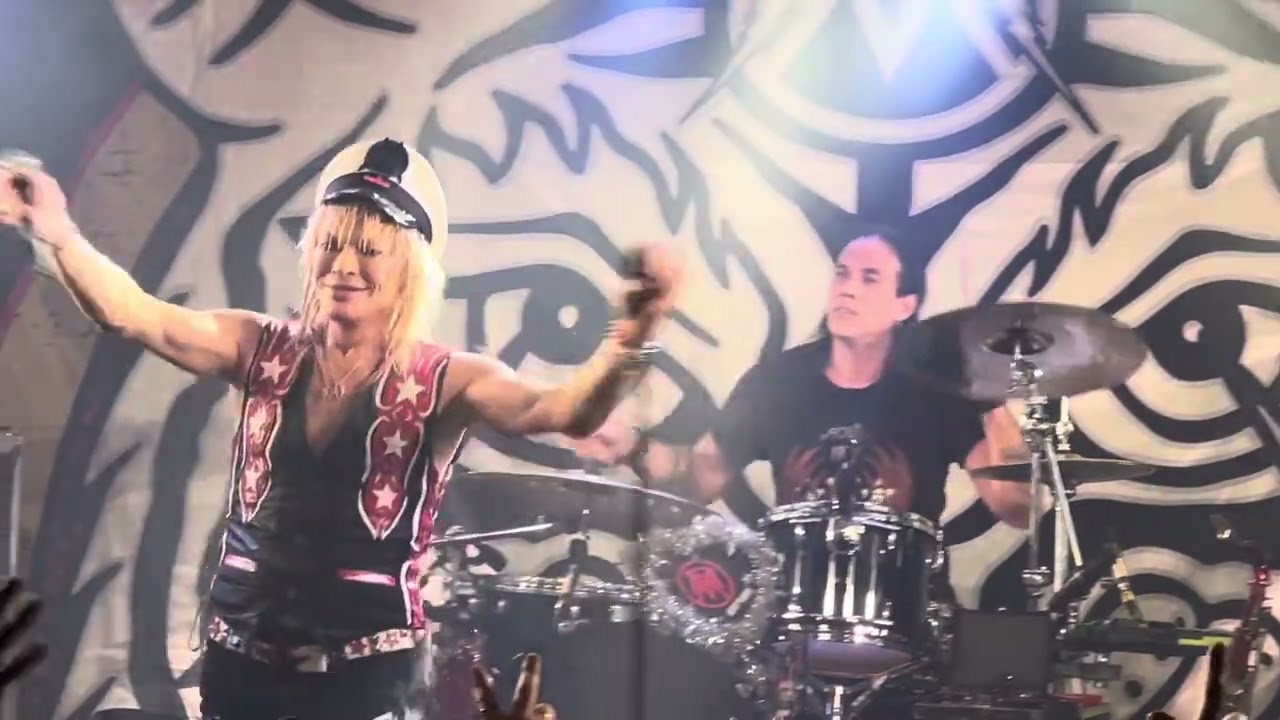 MICHAEL MONROE - Malibu Beach Nightmare ～ Up Around The Bend, Umeda Club Quattro, Osaka, Japan 2024