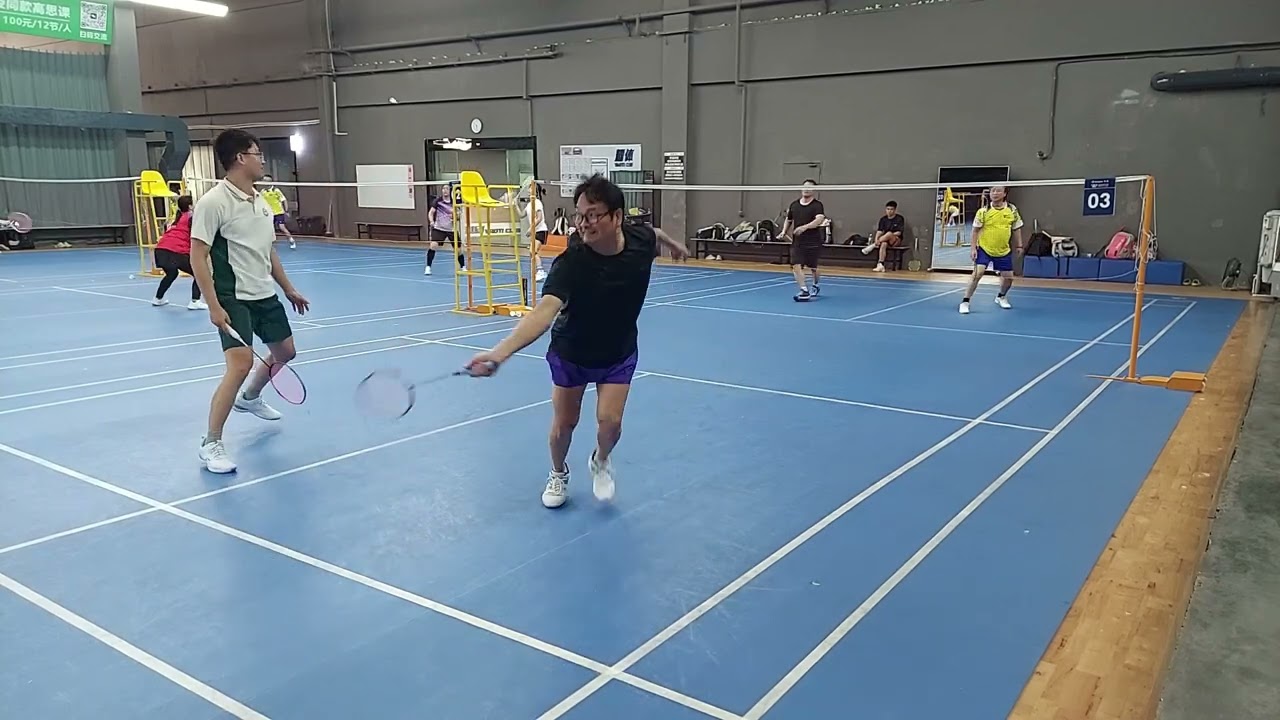 Badminton game, Zhongshan, China 2 20 26 9