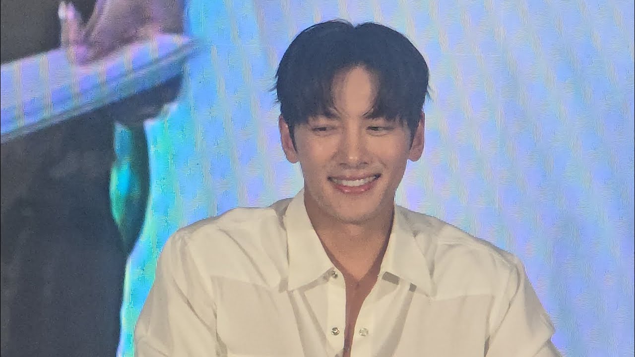 FANSIGN JI CHANG WOOK 💕 - Indonesia (Lotte Shopping Avenue)