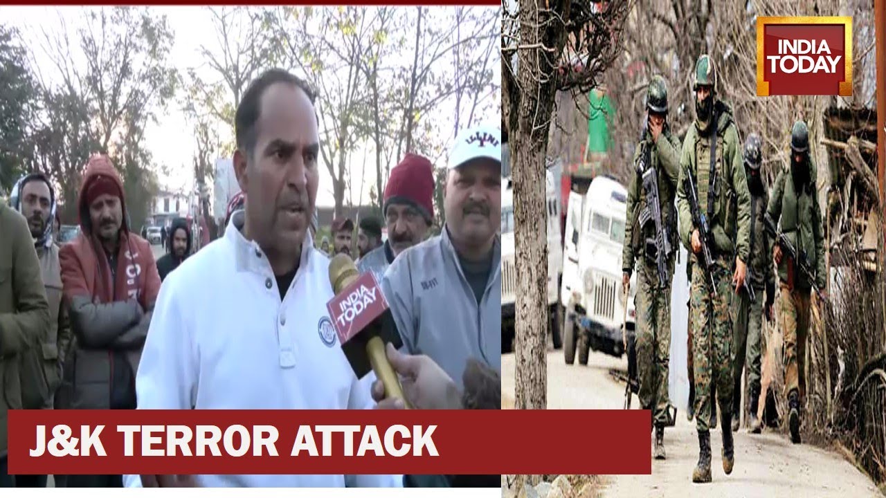 Watch: After Terror Attack Kills, Locals In J&k  Hit Streets Block Road | Ground Report