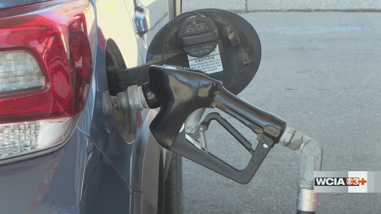 'The gas is too expensive': Champaign residents, finance professor react as oil prices rise