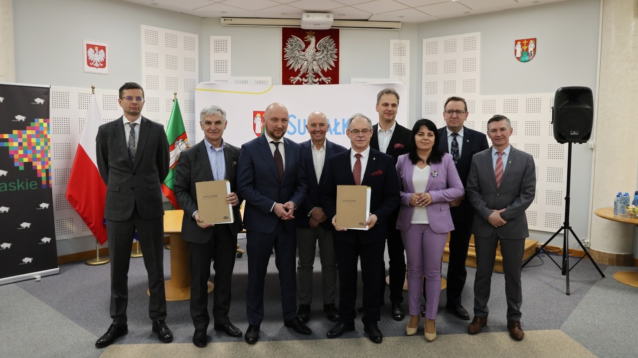 Suwałki wchodzą w Smart City. Podpisano umowę na projekt za ponad 6 mln zł