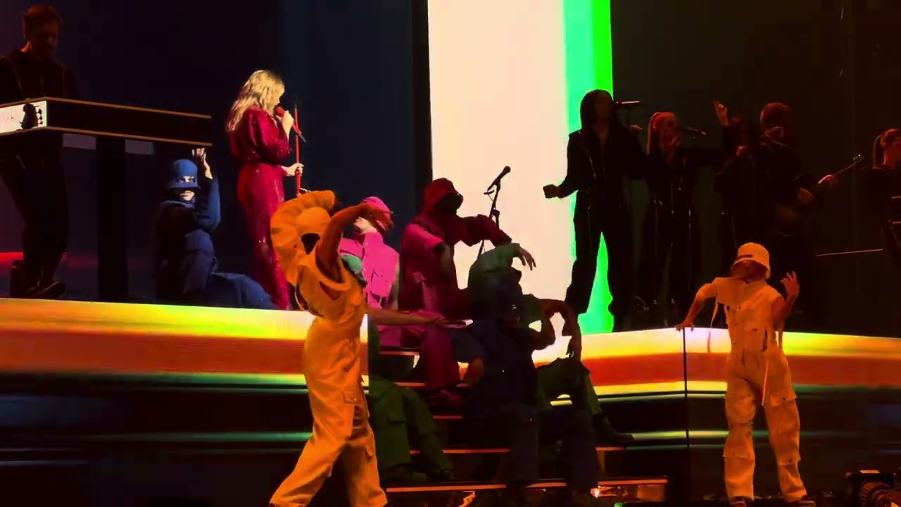 Kylie Minogue - Tension Tour, Sydney, 3/3/25, Last Night I Dreamt I Fell In Love