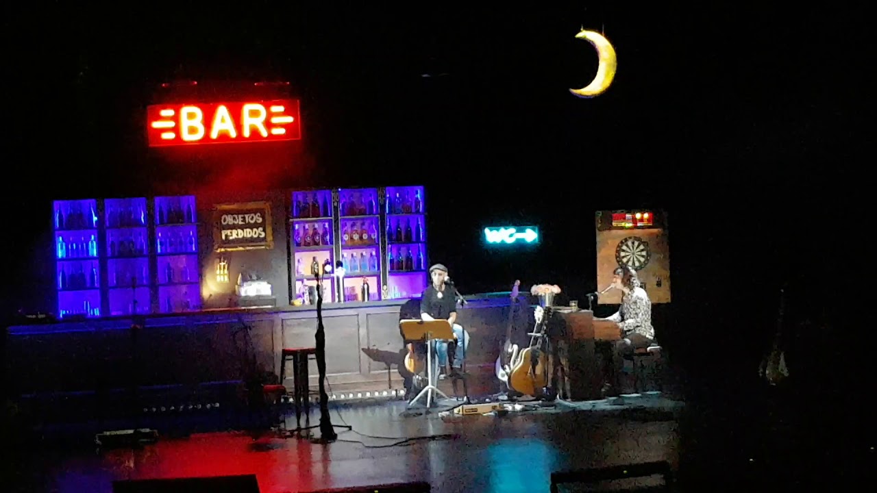 Rulo y La Contrabanda con Fito Cabrales - Mi cenicienta (En directo Santander 22-4-2018)