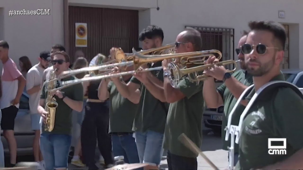 La charanga marca el ritmo en La Puebla de Almoradiel | Ancha es Castilla-La Mancha