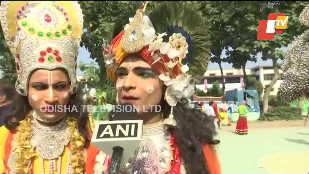 Diwali 2019- Artists Gather In Ayodhya For 'Deepotsav' Procession