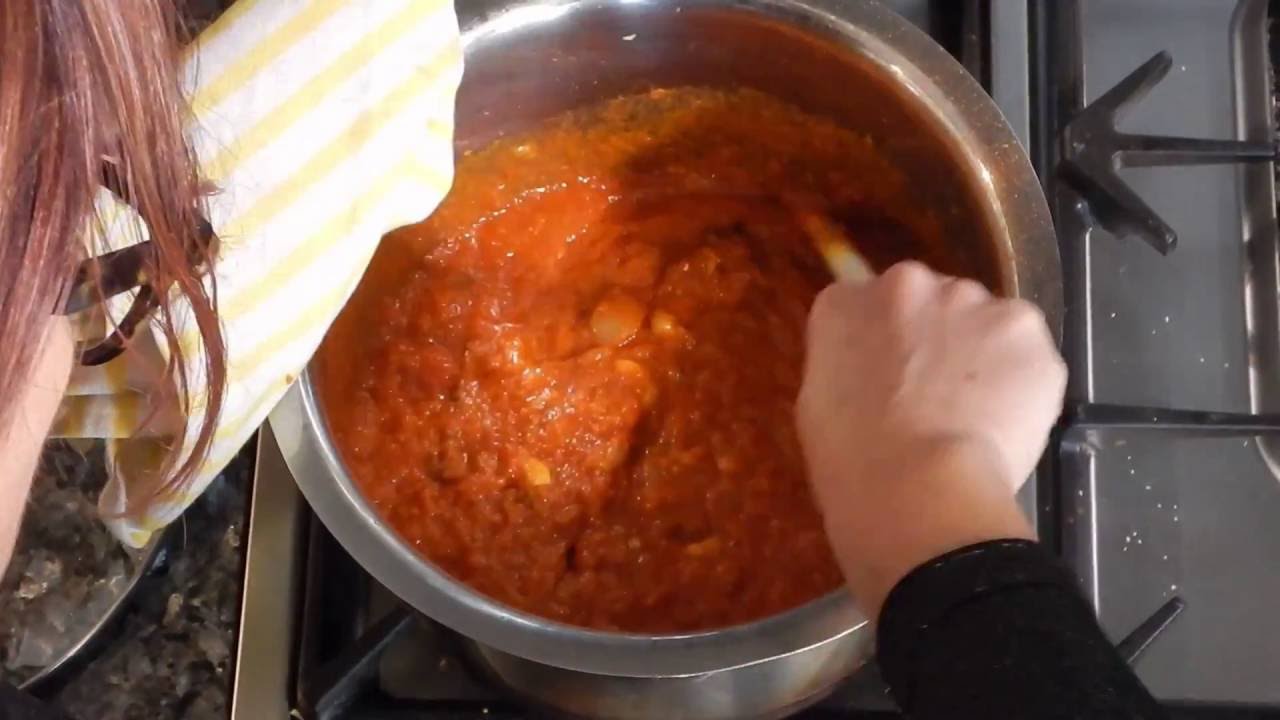 Indian Red Gravy