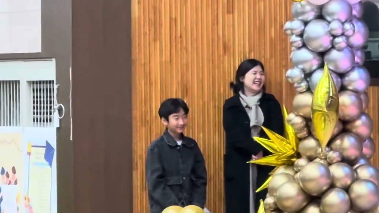 2025년 졸업생 송중초 졸업식 체육상받은 정지호