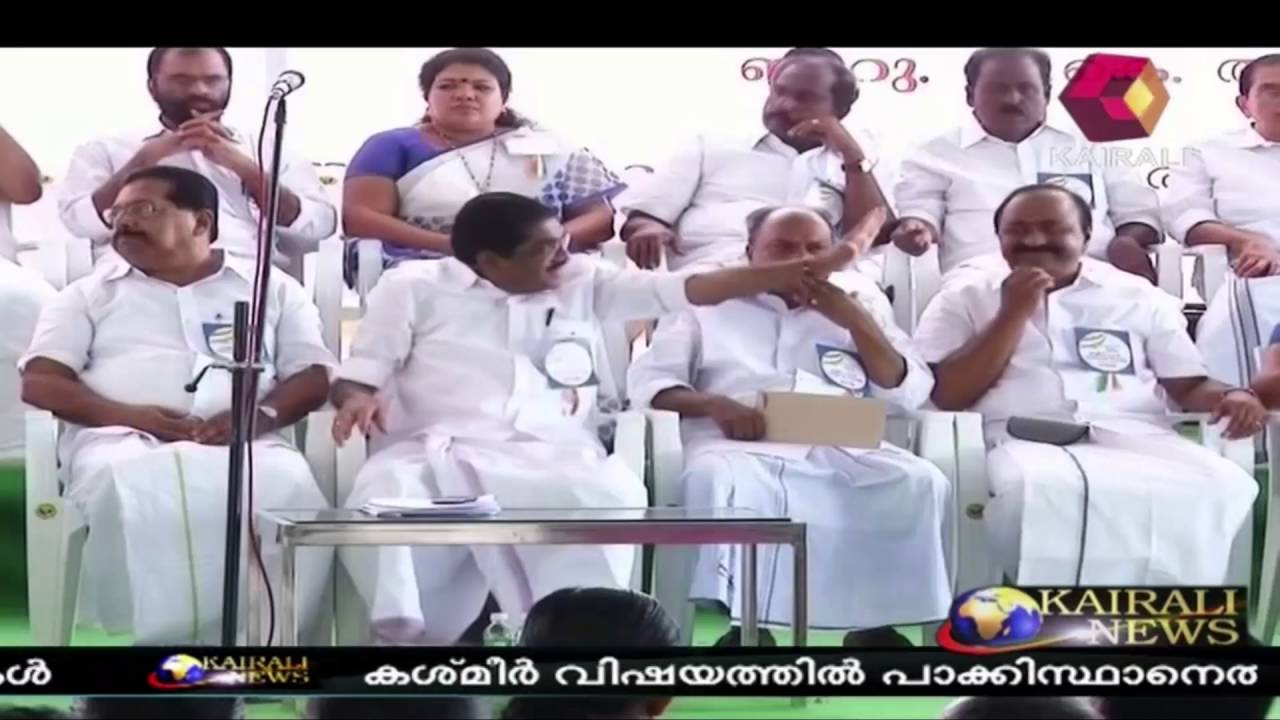 Congress Groups In Kerala Scuffle For Leadership