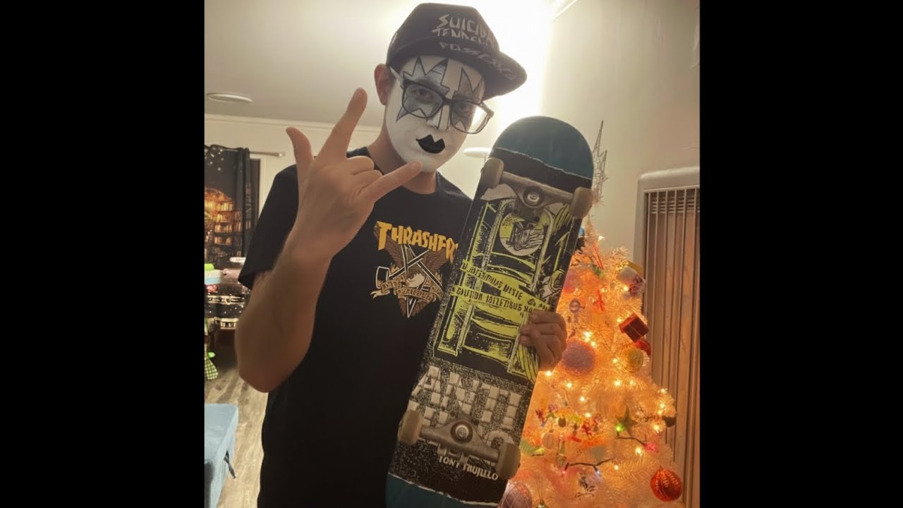 Tony Trujillo AntiHero board setup 