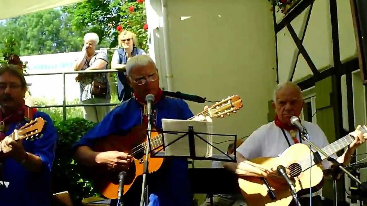 Marl: Mühlentag 2012, die Mühlradsänger singen 