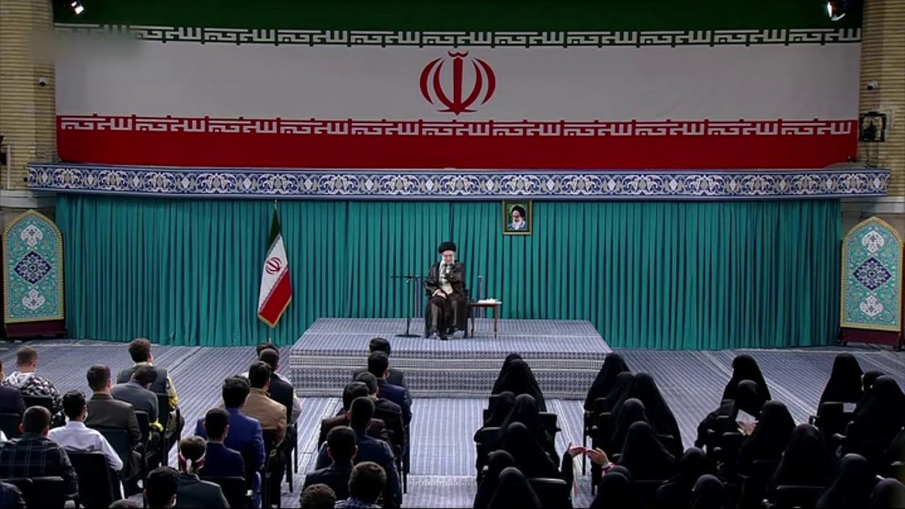 کابوس رهبر نظام، رویای مردم ایران؛ خامنه‌ای: اغتشاش نیست، جنگ است