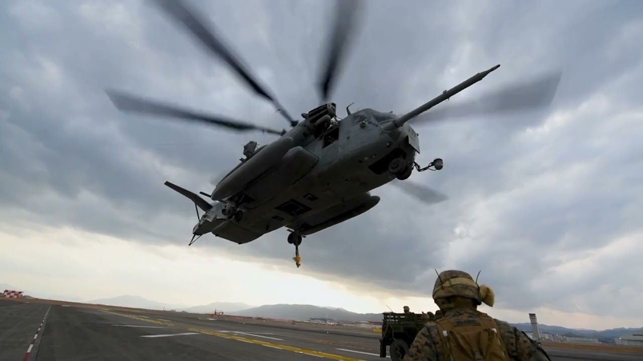 Marines Expeditionary Unit Conducts Helicopter Support Team Training Missions