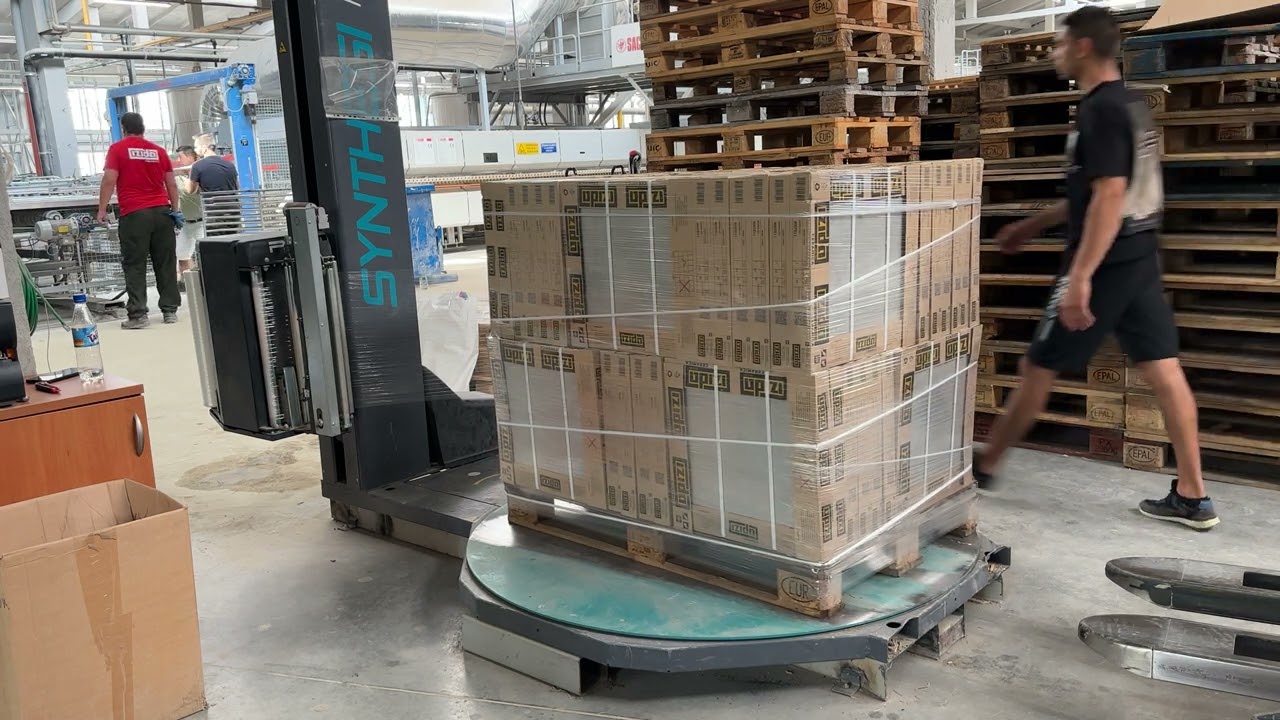 Introducing semi-automatic stretch machine Synthesi from Atlanta Stretch