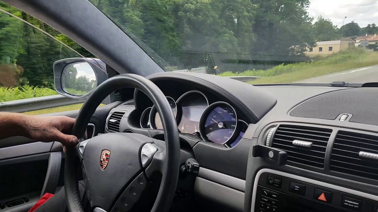 205 td vs cayenne 4.8l v8 turbo 500ch
