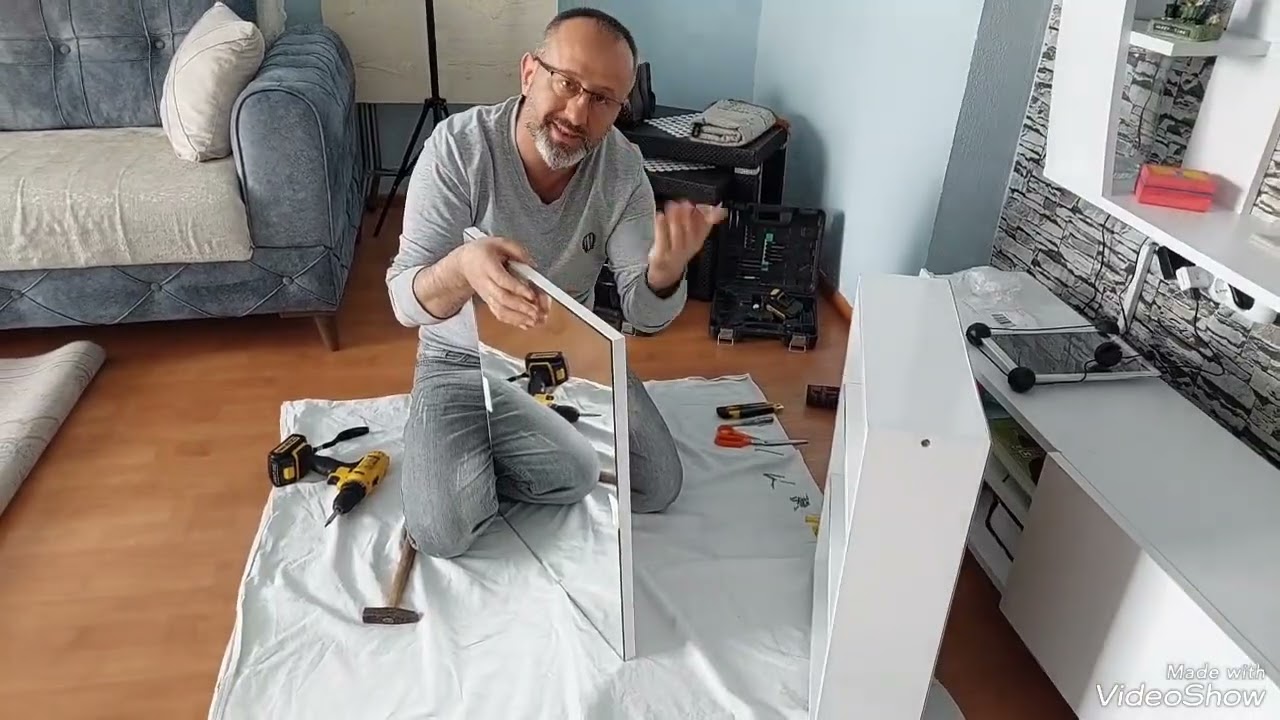 AYNALI RAFLI BANYO dolabı birleştirme montajı