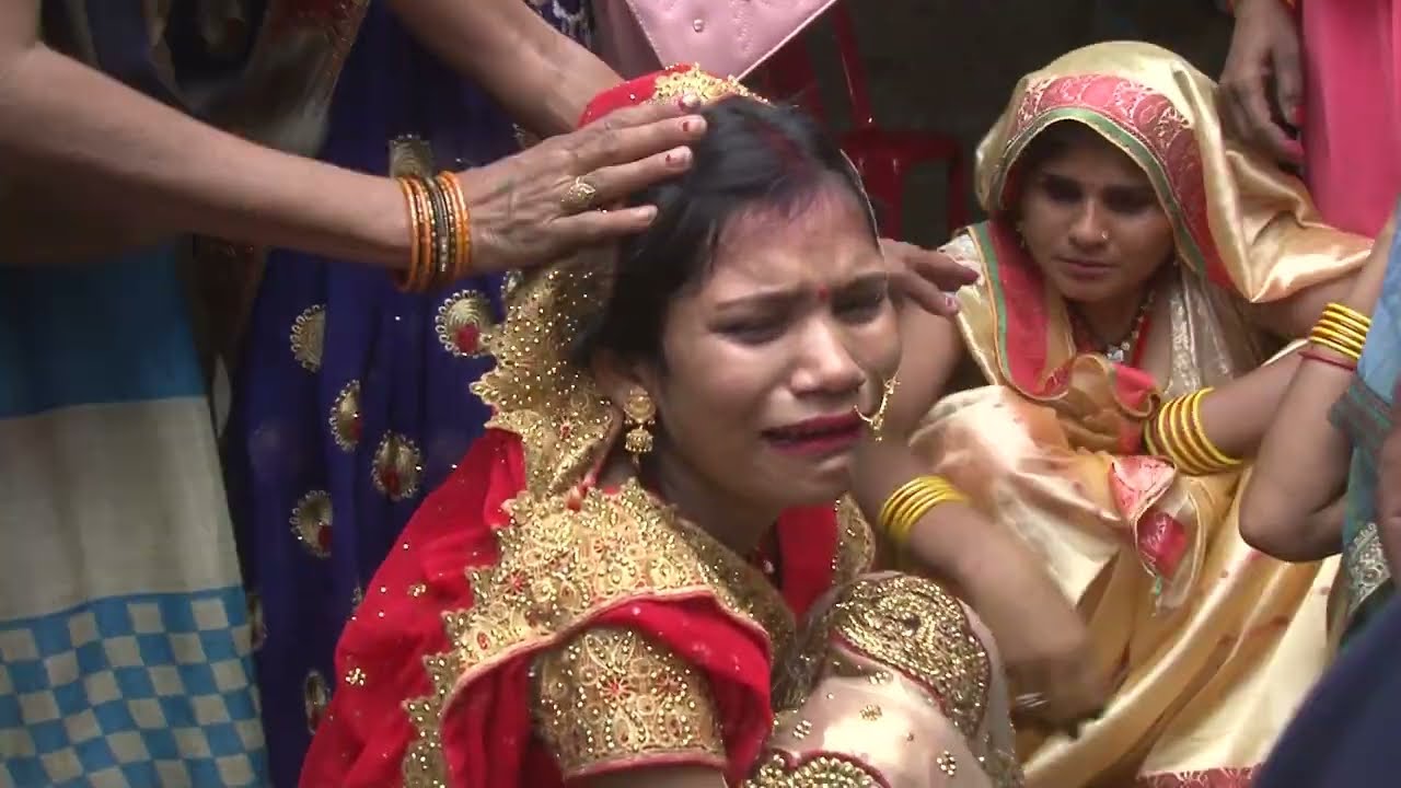 देहाती शादी वीडियो बिदाई वीडियो गांव की  विदाई दुल्हन के जाने पर सब रोने