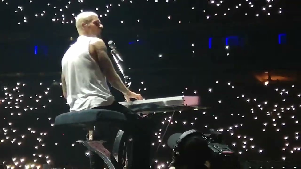 M. Pokora - Le monde (Epicentre Tour)