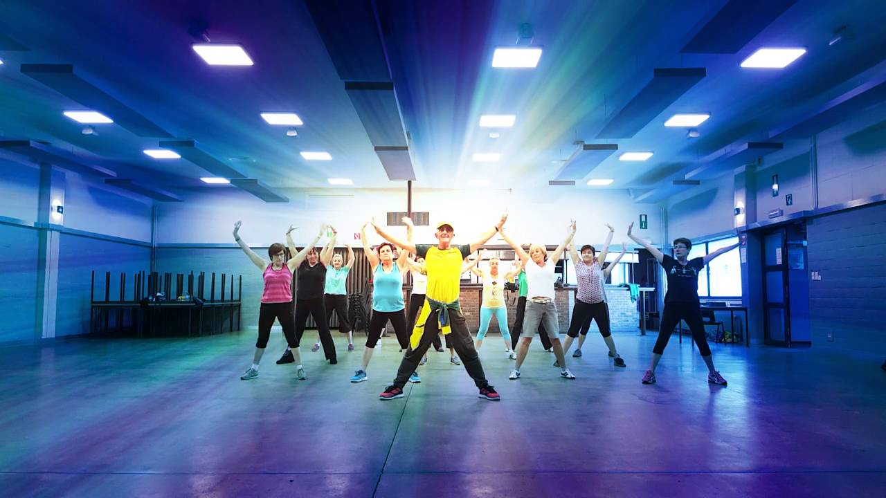 Zumba cooldown Estoy Enamorado by Donato y Estéfano