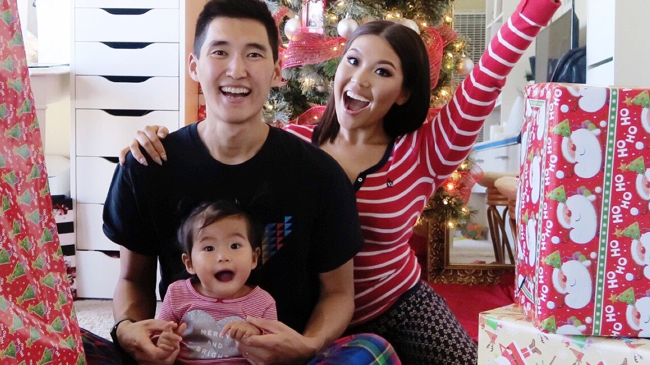 IT'S CHRISTMAS! Part 1| The Mongolian Family