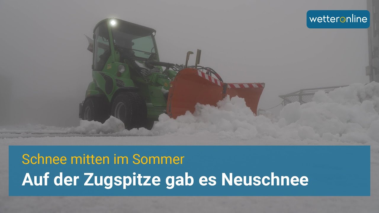 Schnee, mitten im Sommer - Einige Zentimeter Neuschnee auf der Zugspitze