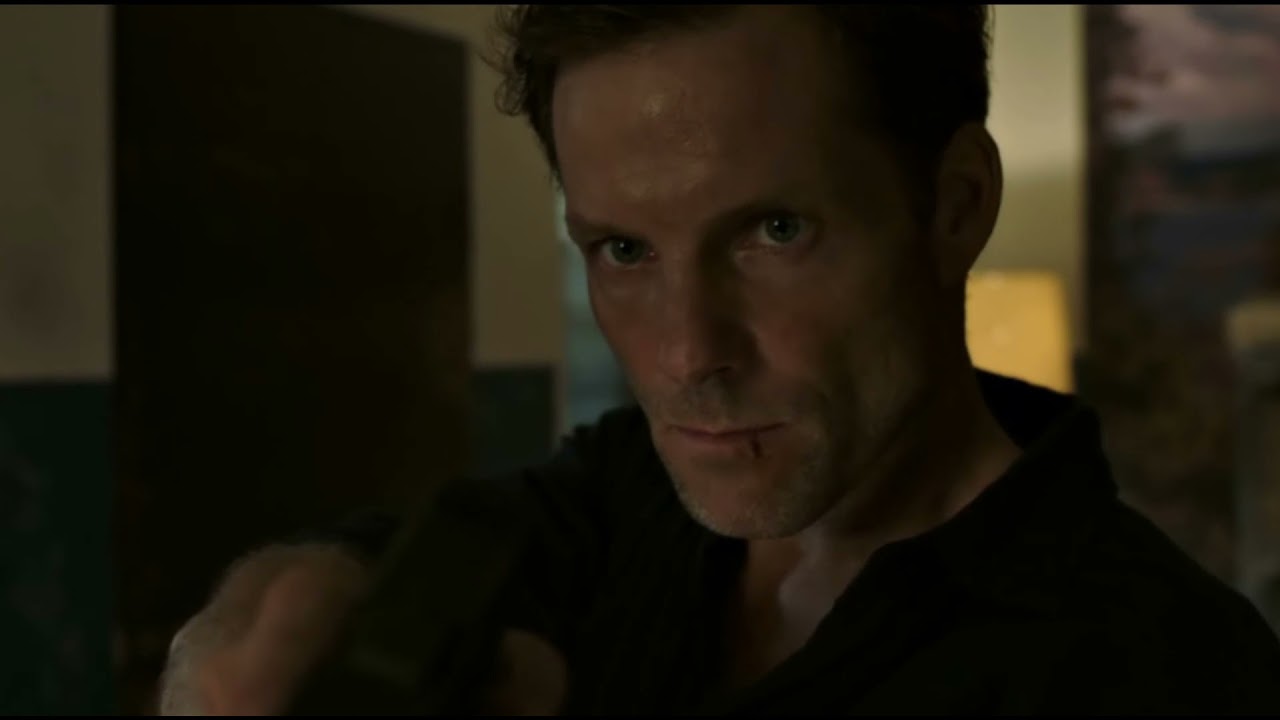 Holding out for a hero [Strike Back]