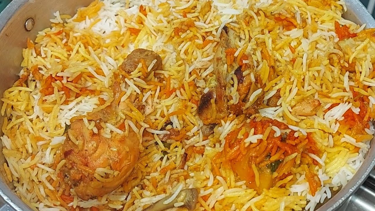 Karachi ki Famous Student Biryani Recipe | Spicy Chicken Biryani Recipe by Zaika Mazedaar