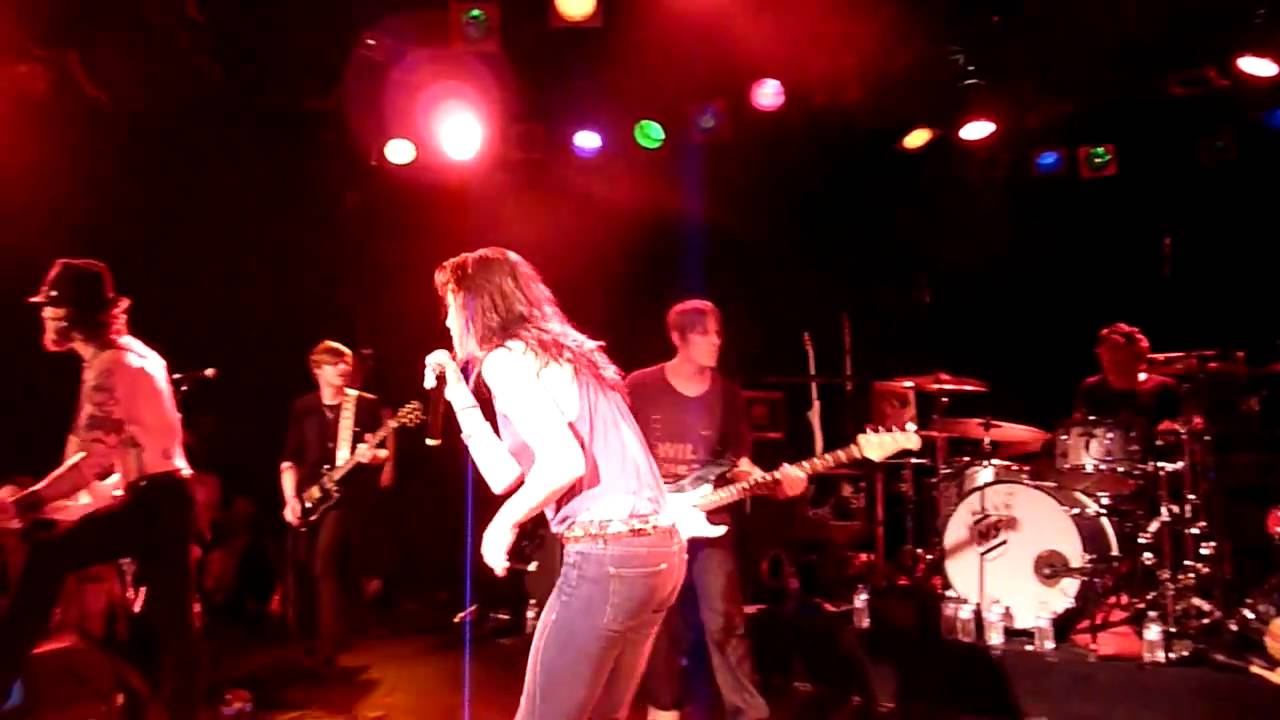 Dirty Deeds Done Dirt Cheap(Camp Freddy W/Juliette Lewis)