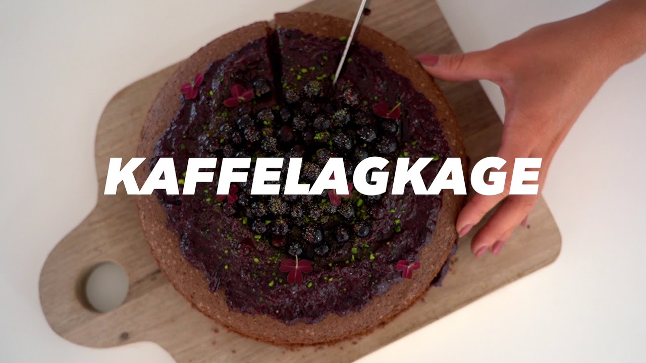 Lagkage opskrift | Kaffelagkage med solb&aelig;rcreme