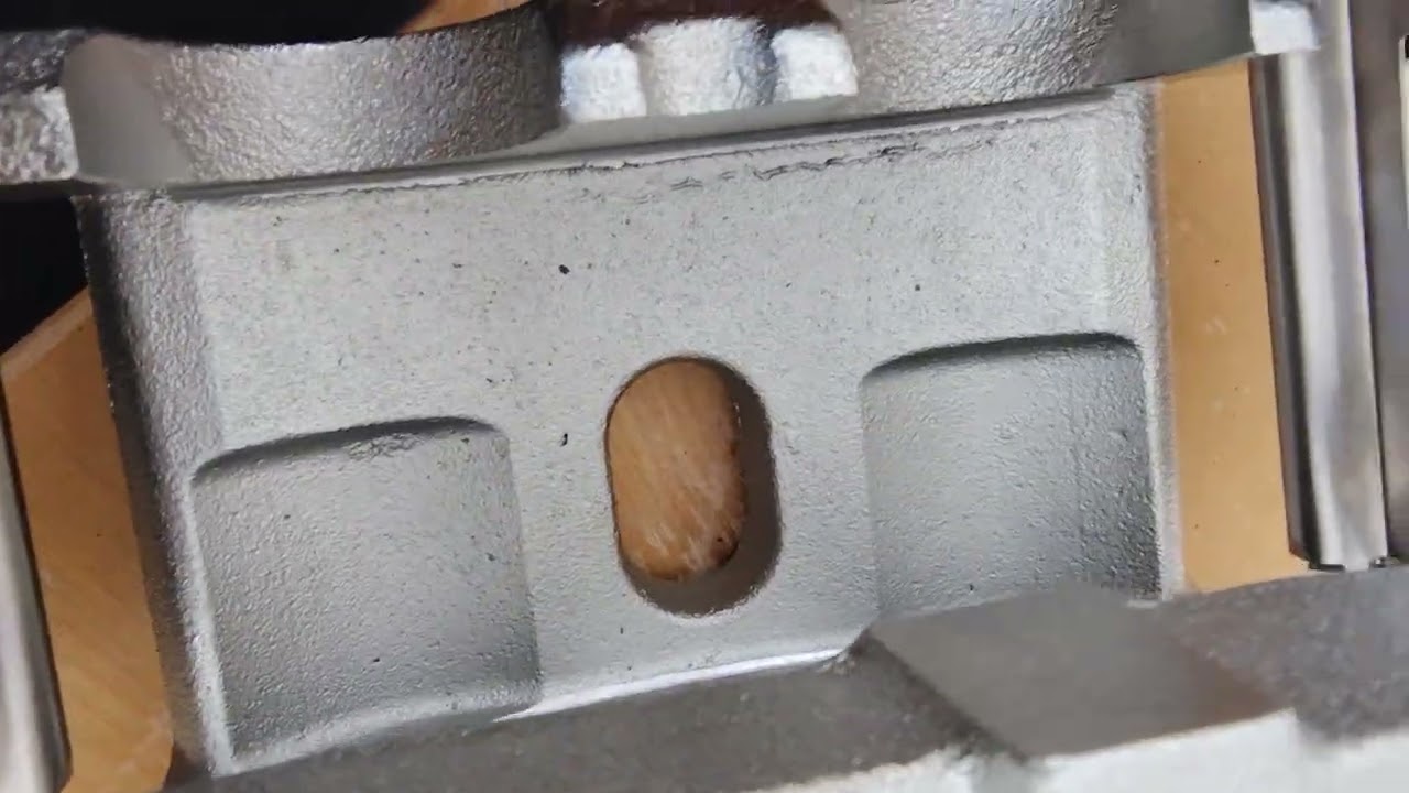 How to install disc brake caliper pad guides