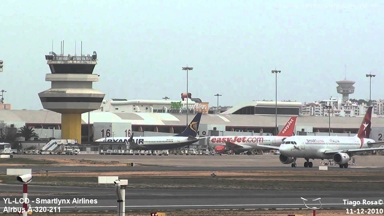 Faro International Airport Spotting - Smartlynx | 11 DECEMBER 2010