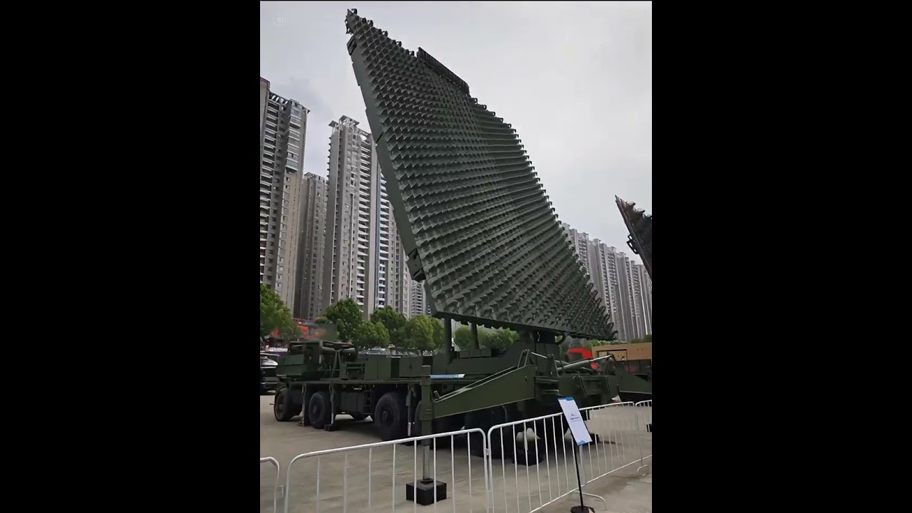China&rsquo;s Radar Systems: Real-Life Footage of Cutting-Edge Military Technology! 📡🇨🇳 #ChinaRadar
